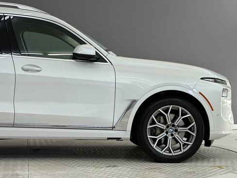 Used 2024 BMW X7 xDrive40i w/ Executive Package AWD/4WD image 37