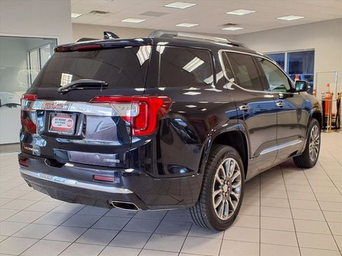 Used 2021 GMC Acadia Denali w/ Denali Technology Package image 5