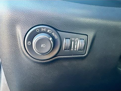 Used 2024 Jeep Compass Limited AWD/4WD image 11
