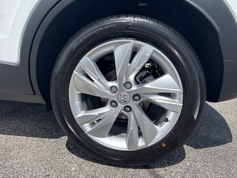 Certified 2026 Buick Encore GX Preferred w/ Comfort Package image 10