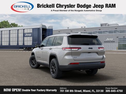 New 2026 Jeep Grand Cherokee L 4WD image 3