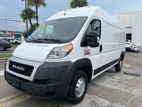Used 2021 RAM ProMaster 2500 image 3
