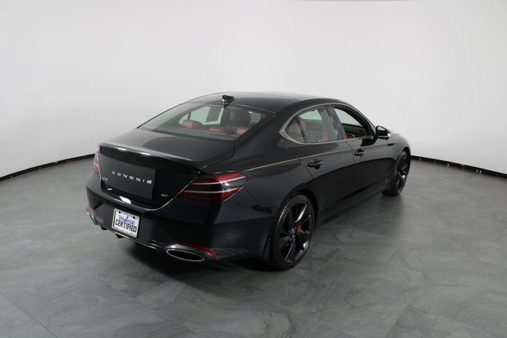 Used 2023 Genesis G70 3.3T w/ Sport Prestige Package RWD image 3