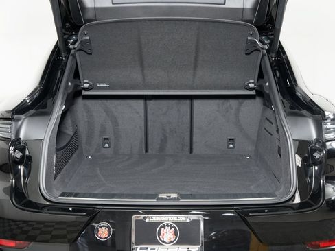 Used 2026 Porsche Cayenne GTS AWD/4WD image 43