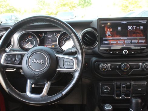 Used 2020 Jeep Gladiator Sport w/ Quick Order Package 24S AWD/4WD image 23