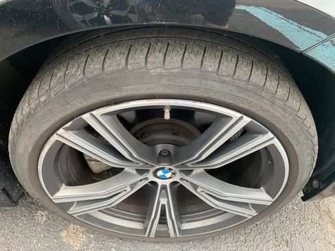 Used 2021 BMW 330i xDrive Sedan w/ Convenience Package AWD/4WD image 8