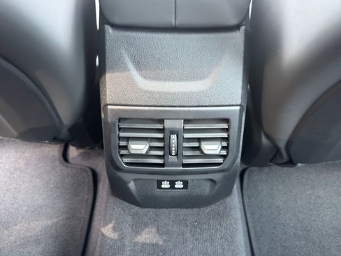 New 2026 BMW M235i xDrive w/ Technology Package image 16