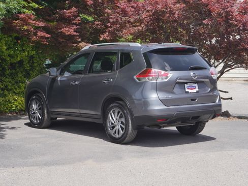 Used 2015 Nissan Rogue SL w/ SL Premium Package FWD image 16
