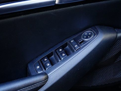 Used 2021 Kia Seltos S image 26