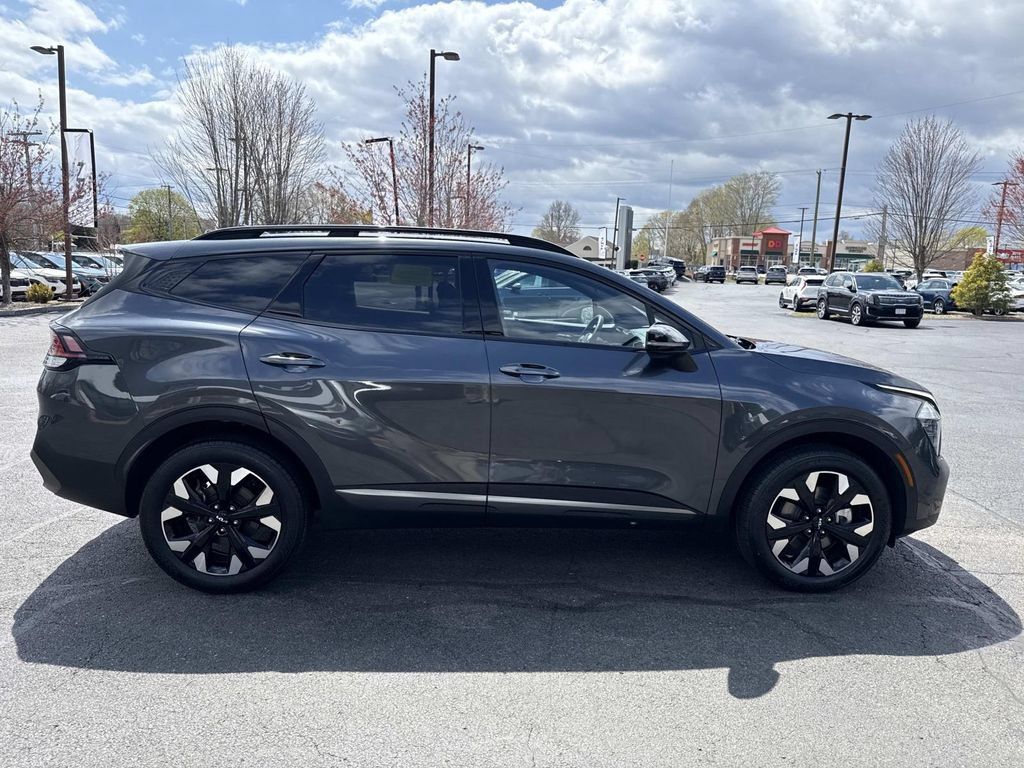 Used 2024 Kia Sportage X-Line AWD/4WD image 9