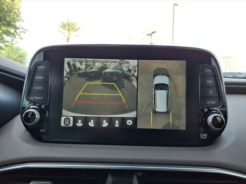 Used 2019 Hyundai Santa Fe FWD image 21