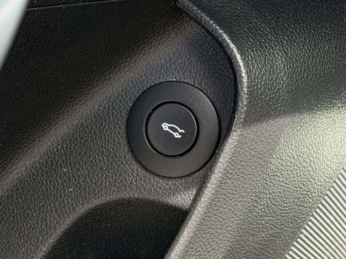 Used 2015 Buick Regal Premium FWD image 17