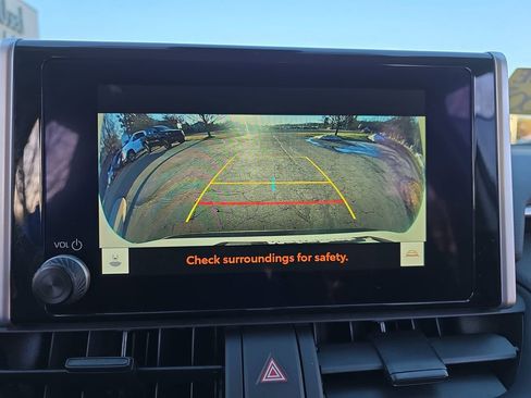 Certified 2025 Toyota RAV4 LE image 25