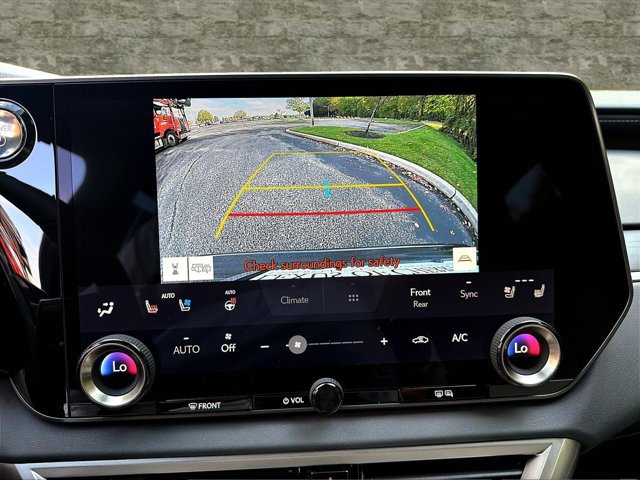 Used 2026 Lexus RX 350h w/ Kick Snesor w/ Tow Package AWD/4WD image 16