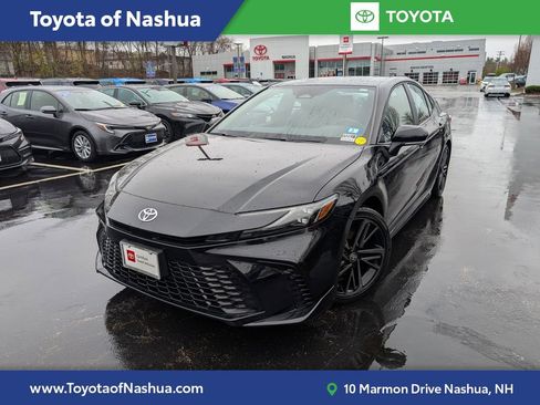 Certified 2025 Toyota Camry XSE FWD image 1