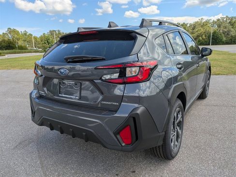 Certified 2025 Subaru Crosstrek 2.0i Premium image 5