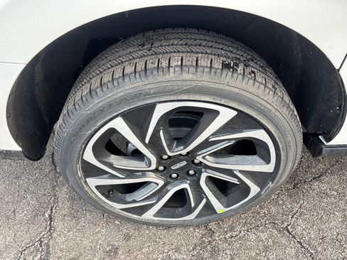 New 2026 Lincoln Navigator L Black Label image 10