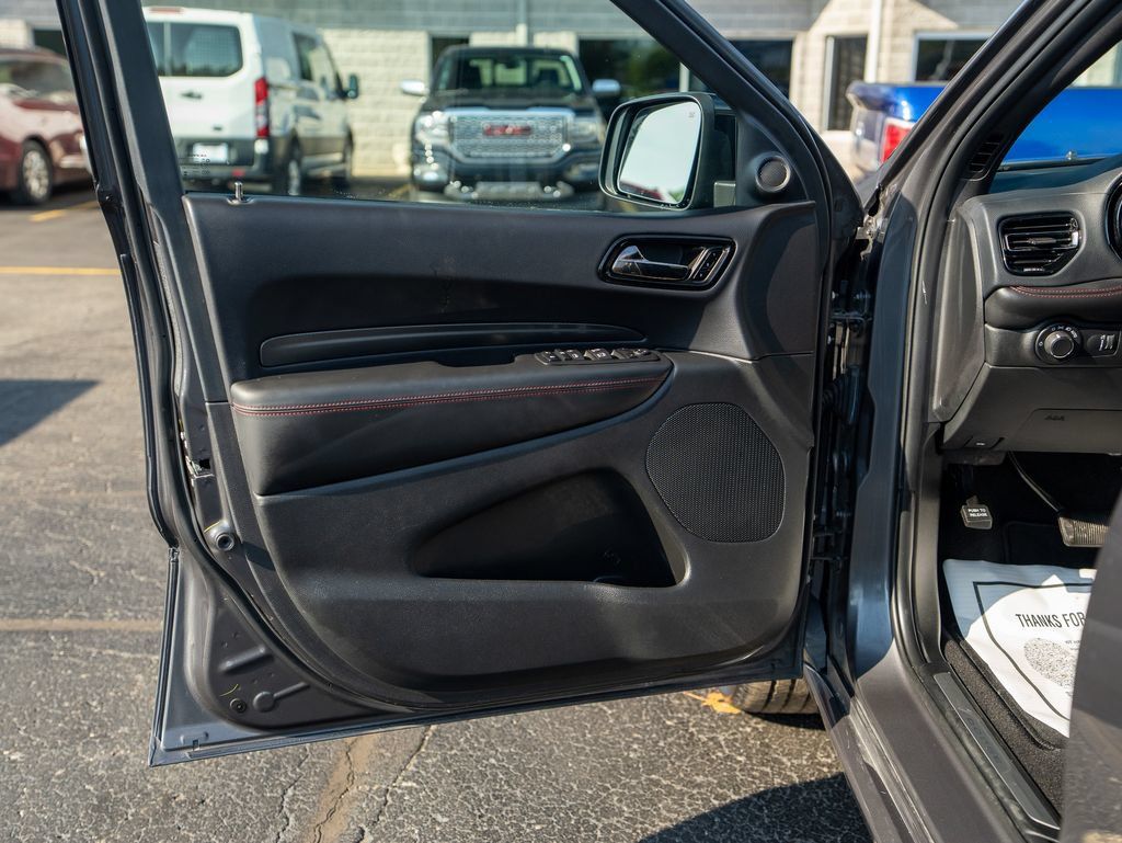 Used 2025 Dodge Durango R/T AWD/4WD image 10