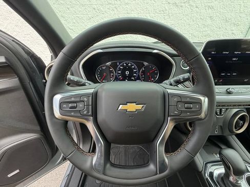 Used 2024 Chevrolet Blazer Premier w/ Driver Confidence II Package AWD/4WD image 22