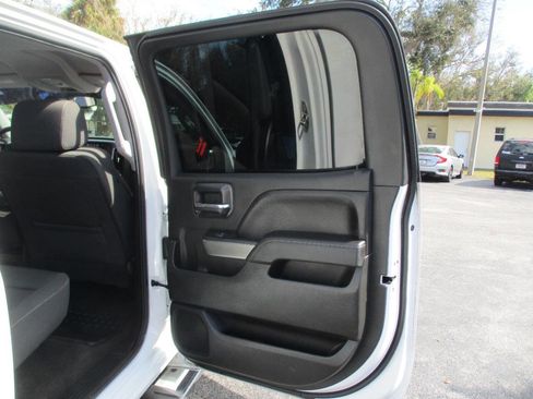 Used 2018 Chevrolet Silverado 1500 LT w/ All Star Edition image 21