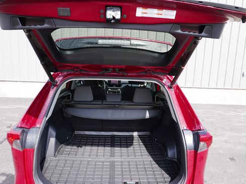 Certified 2021 Toyota RAV4 XLE w/ Convenience Package image 11