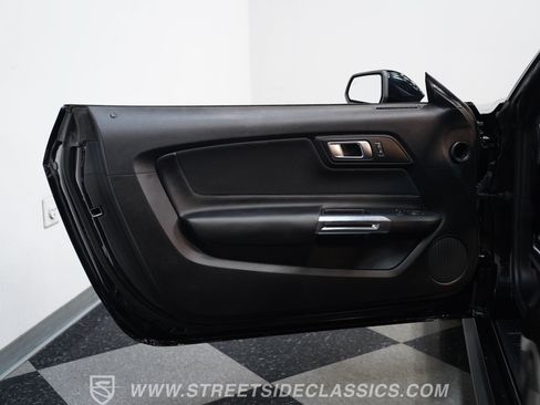 Used 2021 Ford Mustang GT w/ Black Accent Package RWD image 37