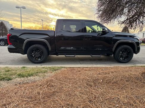 Used 2023 Toyota Tundra Limited image 1