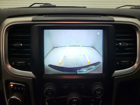 Used 2019 RAM 1500 Classic Warlock image 12