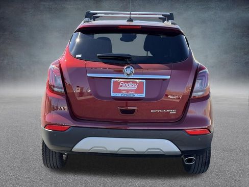 Used 2022 Buick Encore Preferred w/ Safety Package II AWD/4WD image 5