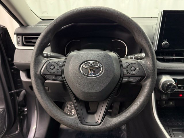 Certified 2025 Toyota RAV4 XLE AWD/4WD image 13