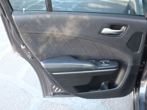 Used 2015 Dodge Charger SRT w/ Harman/Kardon Audio Group image 12