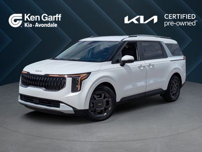 Certified 2025 Kia Carnival EX