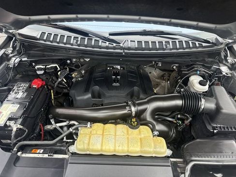 Used 2020 Lincoln Navigator Black Label w/ Cargo Convenience Package image 27