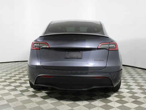 Used 2022 Tesla Model Y Performance image 33