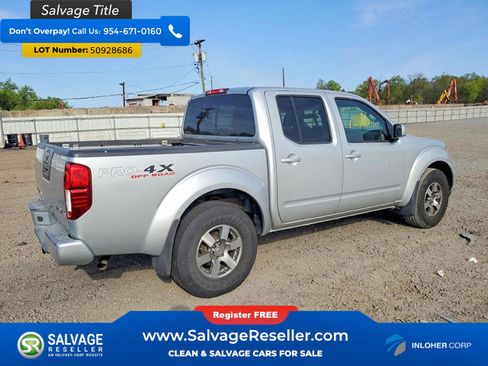 Used 2012 Nissan Frontier PRO-4X AWD/4WD image 4
