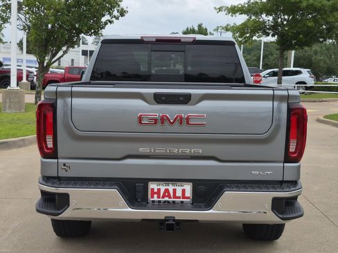Used 2024 GMC Sierra 1500 SLT AWD/4WD image 5