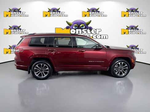 Used 2021 Jeep Grand Cherokee L Overland w/ Advanced Protech Group III AWD/4WD image 4