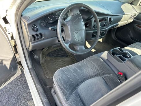 Used 2004 Buick Century Custom FWD image 2