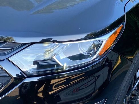 Used 2020 Chevrolet Equinox LT w/ Midnight Edition AWD/4WD image 5