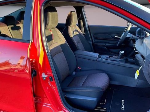 New 2026 Nissan Sentra SR image 10