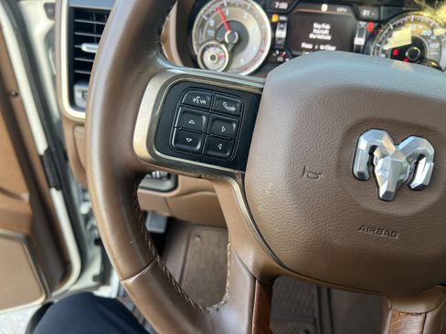 Used 2022 RAM 2500 Limited AWD/4WD image 17