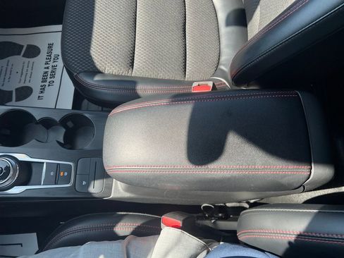 Used 2024 Ford Escape ST-Line w/ Equipment Group 301A image 25