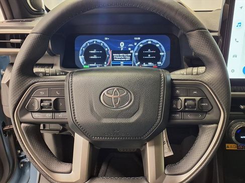New 2025 Toyota 4Runner 4WD image 23