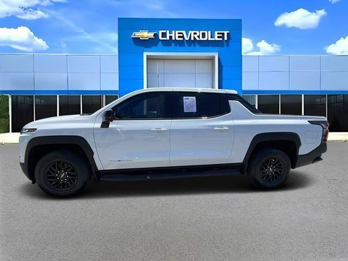 Used 2026 Chevrolet Silverado EV LT AWD/4WD image 6