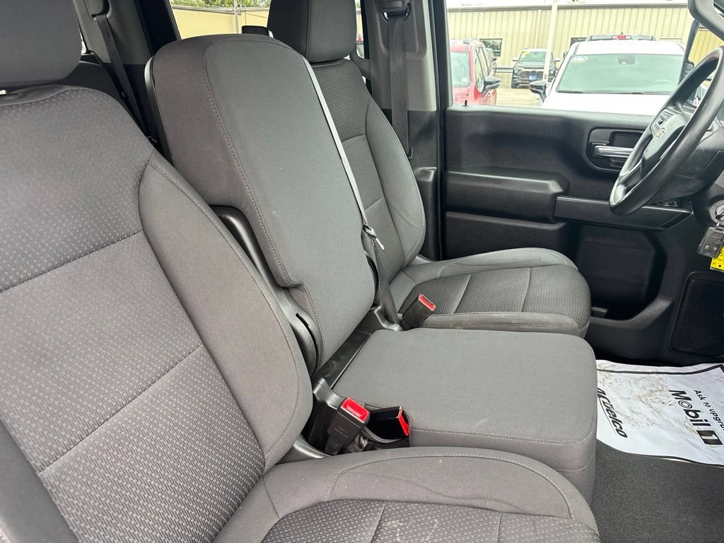 Used 2023 Chevrolet Silverado 2500 Custom w/ Custom Convenience Package AWD/4WD image 43