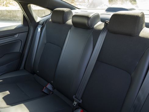 Used 2023 Honda Civic Sport image 18