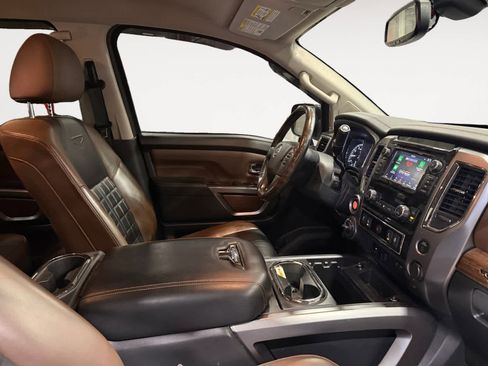 Used 2019 Nissan Titan Platinum Reserve w/ Platinum Utility Package image 16