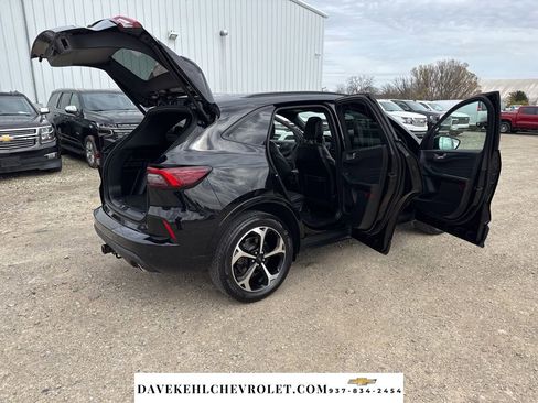 Used 2023 Ford Escape ST-Line Select w/ Tech Pack #2 image 33