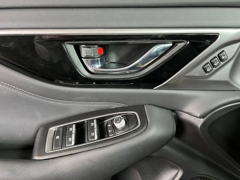 Used 2021 Subaru Outback Limited image 17