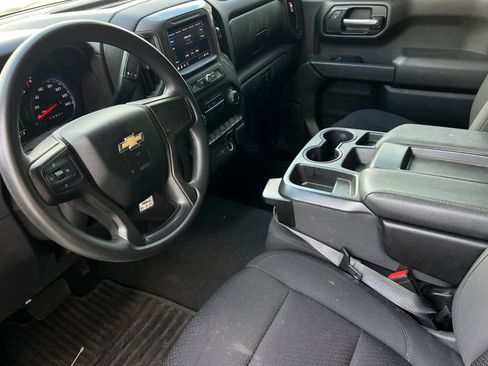 Used 2021 Chevrolet Silverado 1500 Custom image 14
